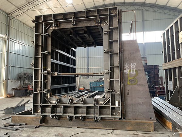 裝配式箱涵模具