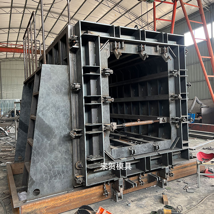 單倉臥式綜合管廊模具