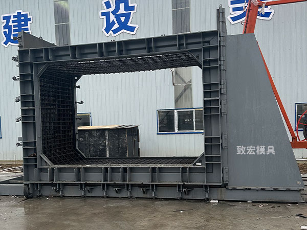 頂進(jìn)式綜合管廊模具 頂進(jìn)式綜合管廊模具