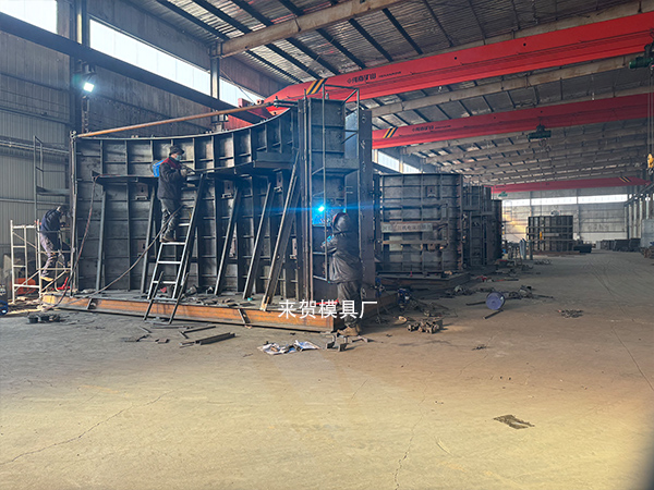 風電混凝土塔筒模具